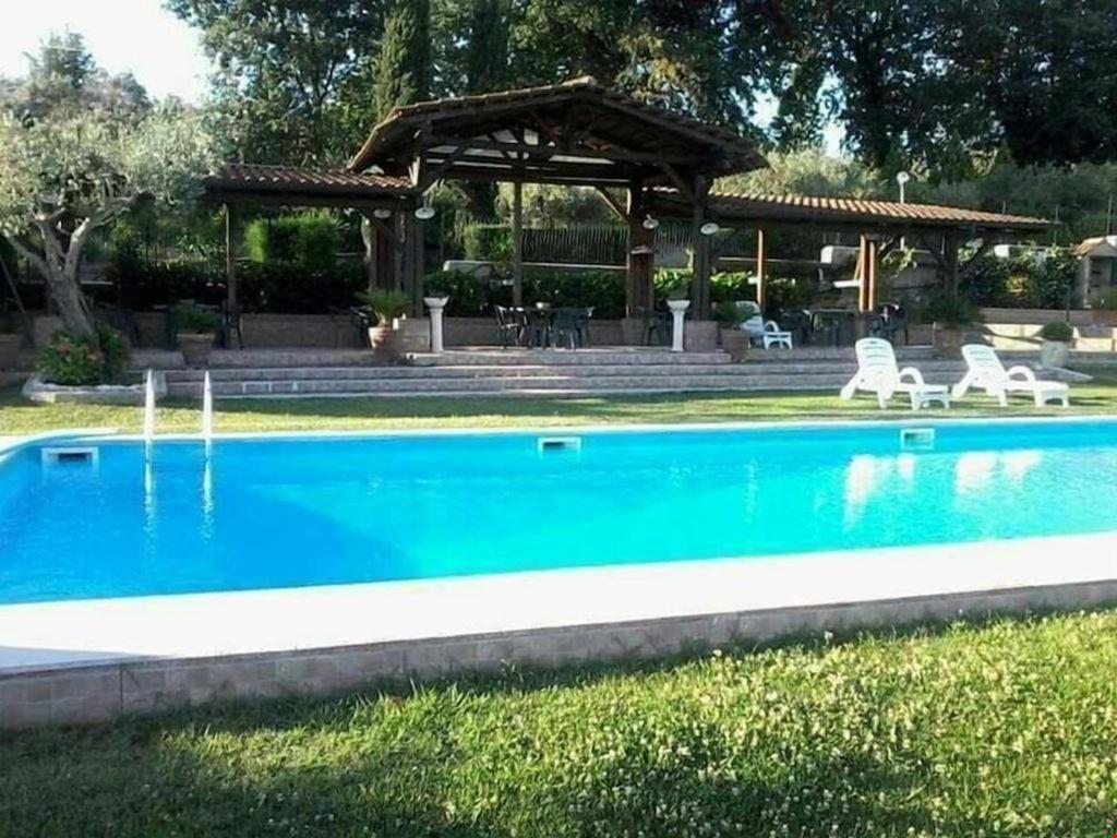 ホテル Agriturismo Borgo Nuovo Sant'Agata Dei Goti Migliara-San Silvestro エクステリア 写真